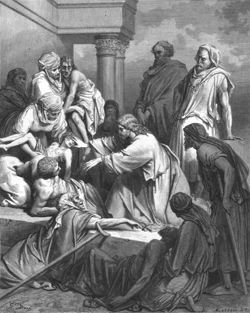 Engraving of Jesus healing the sick brought to him by the crowds